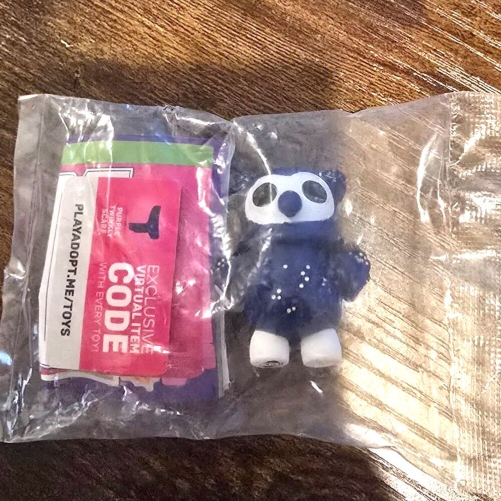 Roblox Adopt Me Series 4 Owlbear Legendary Figure Sealed New Virtual Item Code
